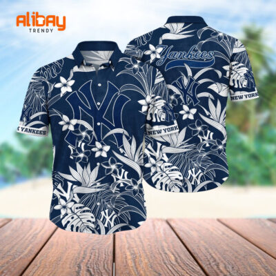 New York Yankees Tropical Paradise Palms Hawaiian Shirt