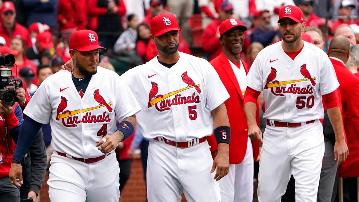 who is the st louis cardinals manager